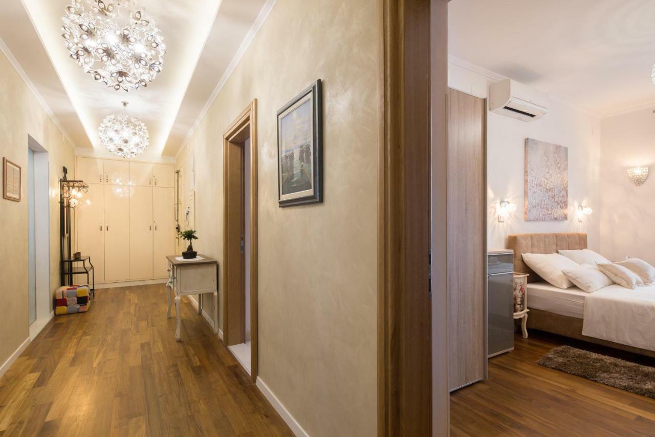 Luxury Luce Apartment